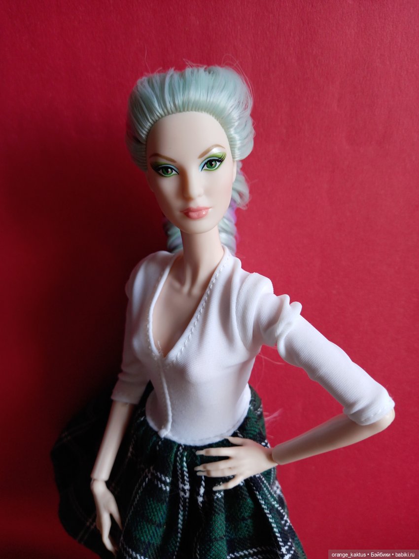 Коварная ящерица — Куклы Barbie (Барби): Looks (фото 6)