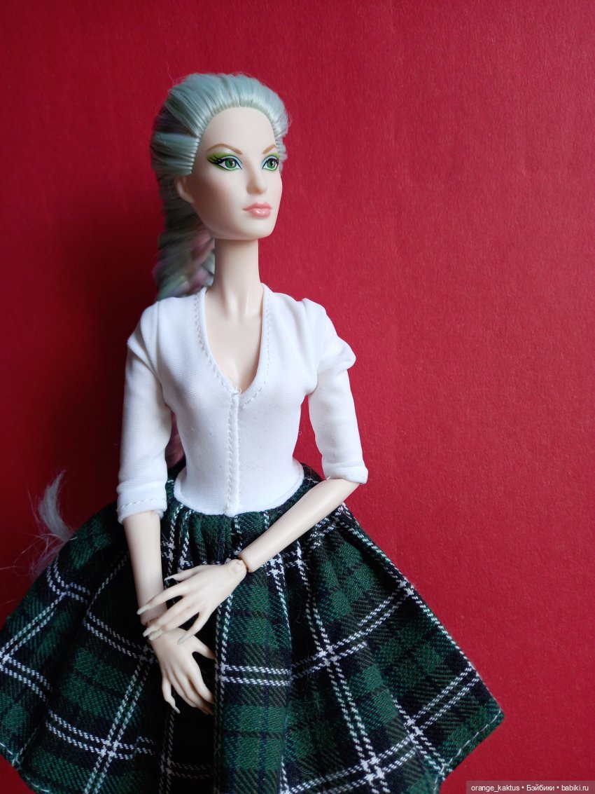 Коварная ящерица — Куклы Barbie (Барби): Looks (фото 2)