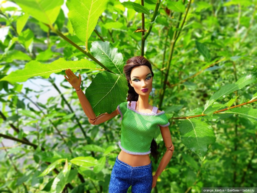 Первая прогулка Нелли — Гибриды шарнирных кукол (не БЖД): подбор тела (фото 3)