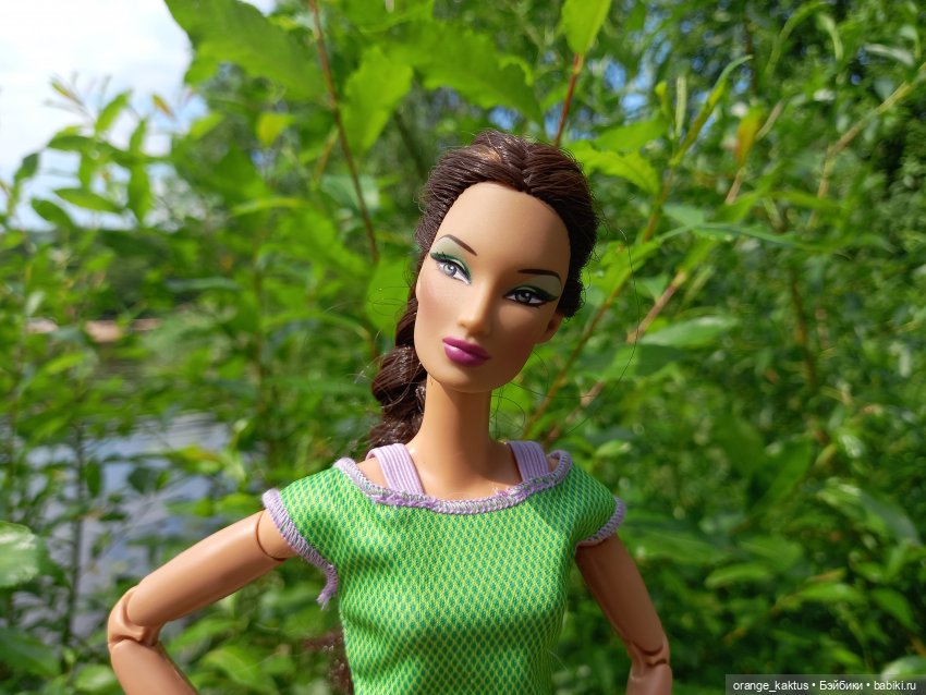 Первая прогулка Нелли — Гибриды шарнирных кукол (не БЖД): подбор тела