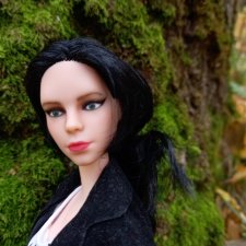 Билли Айлиш на прогулке