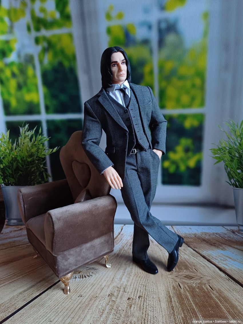 Обновки для профессора — Куклы Barbie (Барби): Looks (фото 4)