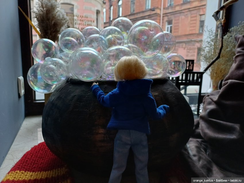 В "Бурлящем котле" — Куклы Harry Potter (Гарри Поттер) Mattel: Wizarding World