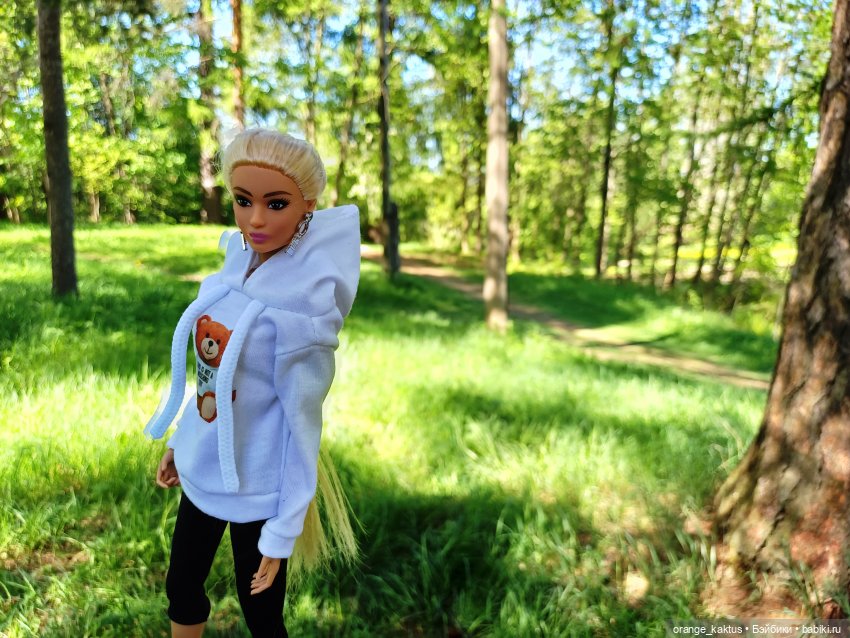 Первая прогулка Лины-Софии (фото 8)