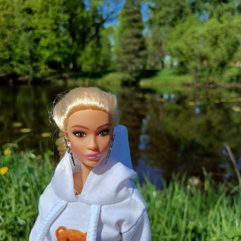 Первая прогулка Лины-Софии