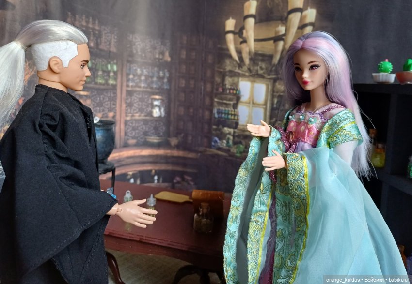 На уроке зельеварения — Куклы Barbie (Барби): Looks (фото 3)