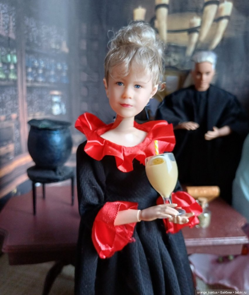 На уроке зельеварения — Куклы Barbie (Барби): Looks