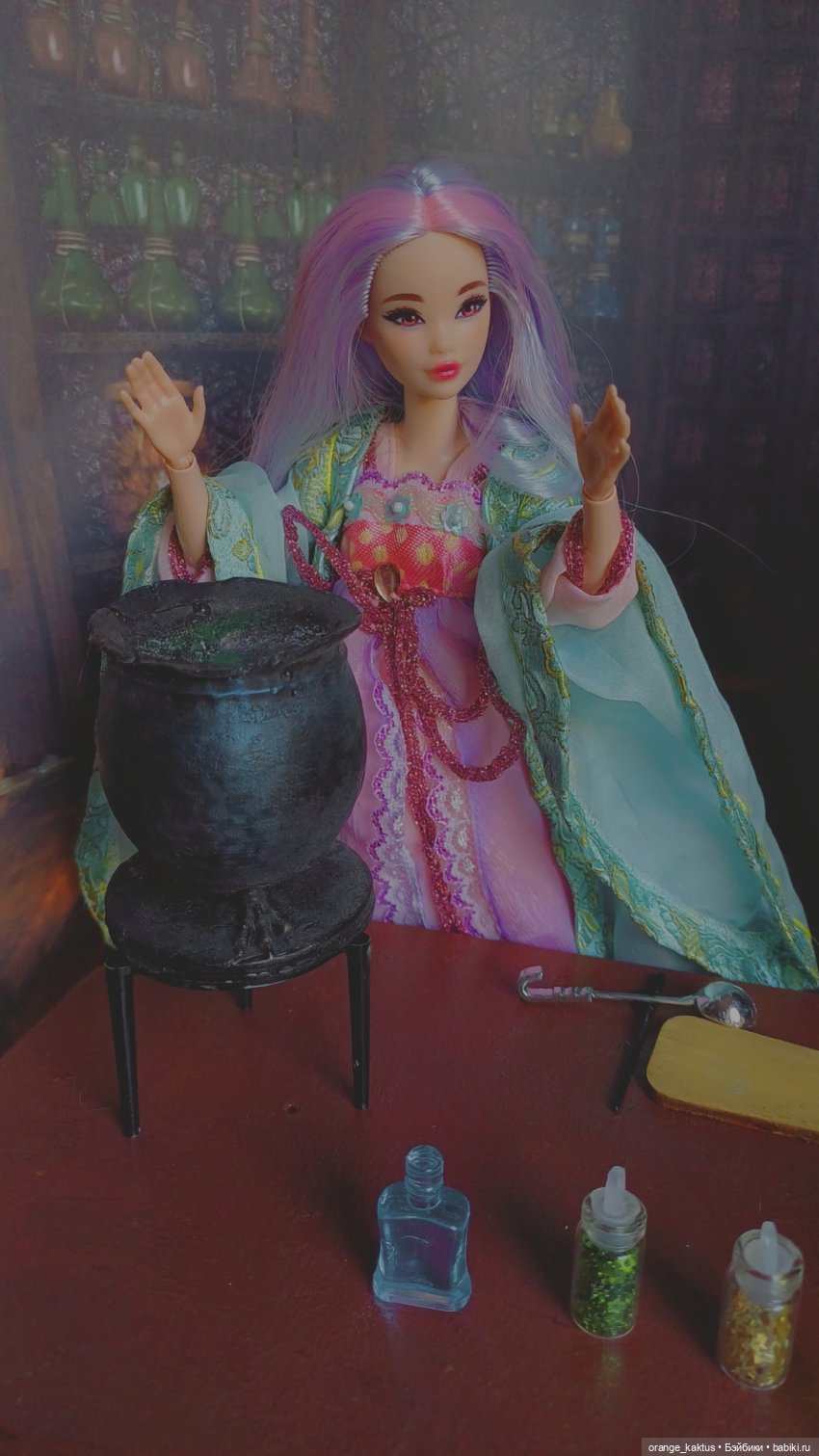На уроке зельеварения — Куклы Barbie (Барби): Looks
