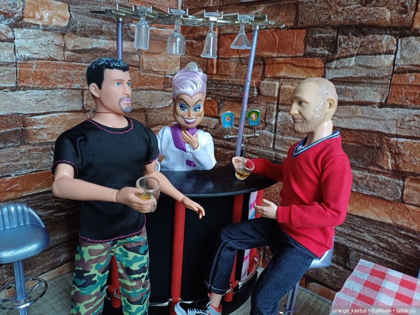 Превращение Урсулы в привокзальную буфетчицу) (фото 10)