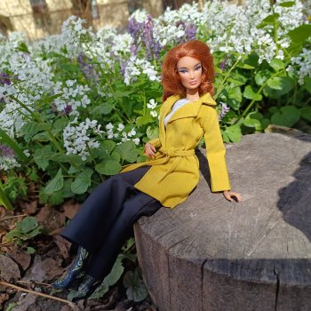 Ира в ботаническом саду