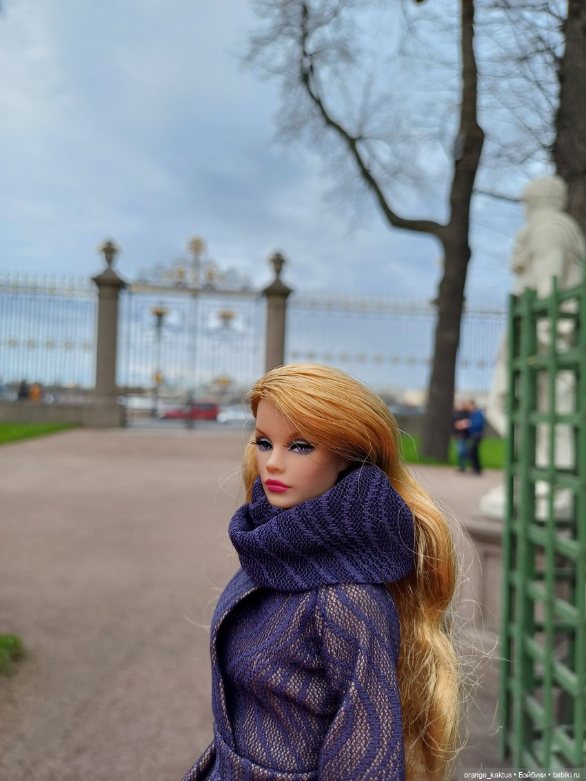 Джинджер и первая прогулка по городу