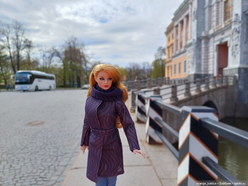 Джинджер и первая прогулка по городу