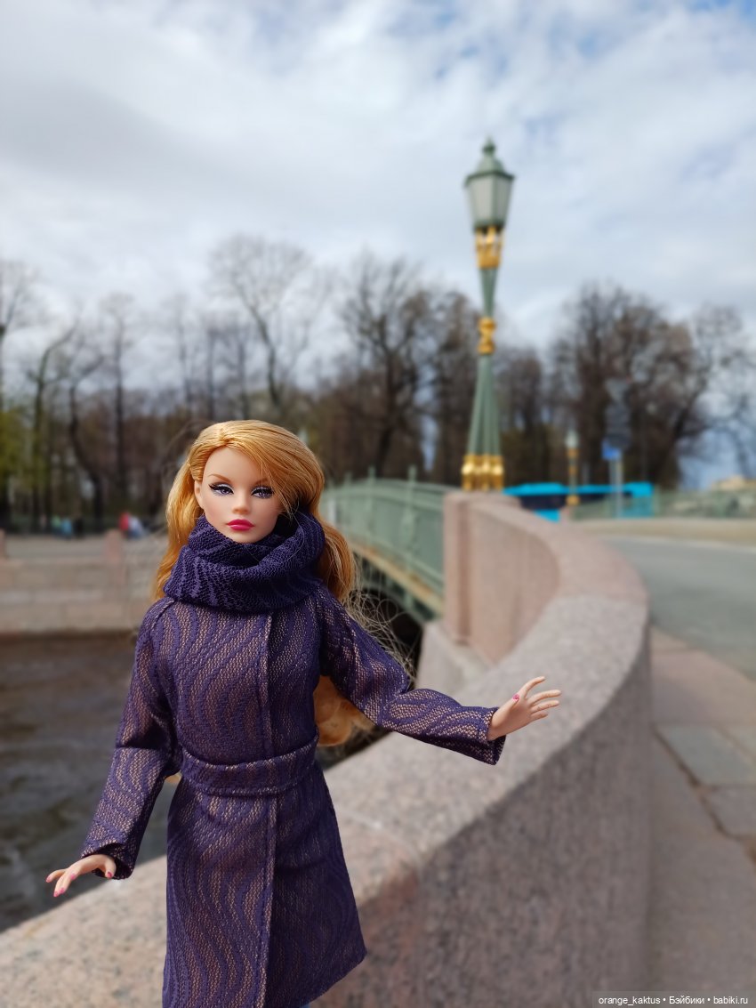 Джинджер и первая прогулка по городу