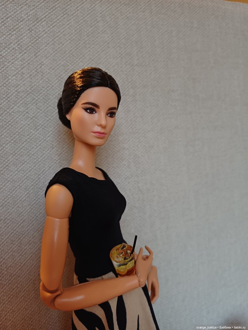 Скромная Томочка — Куклы Barbie (Барби): Looks (фото 10)