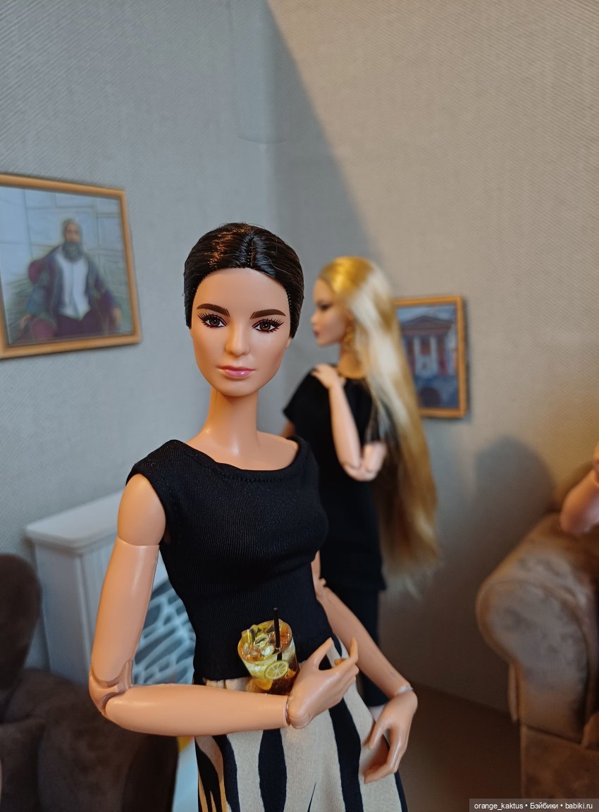 Скромная Томочка — Куклы Barbie (Барби): Looks (фото 8)