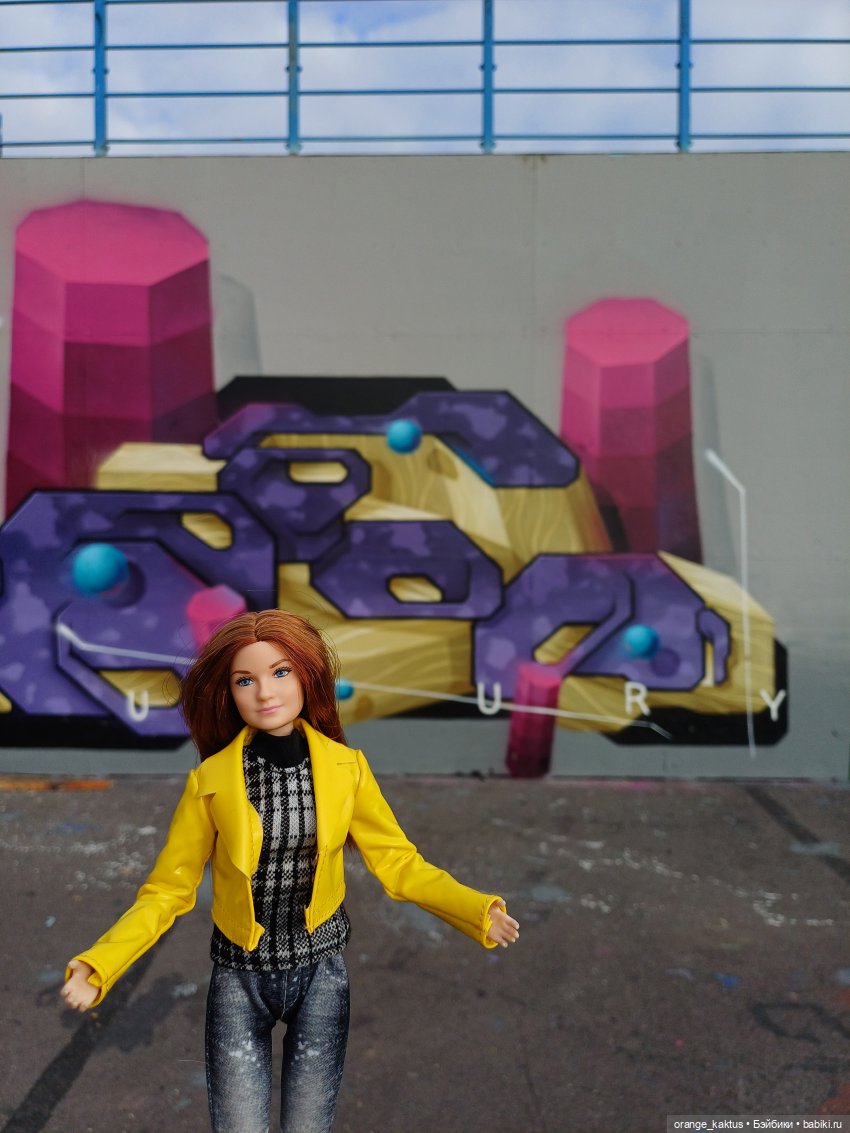 Женя и прогулка в октябре