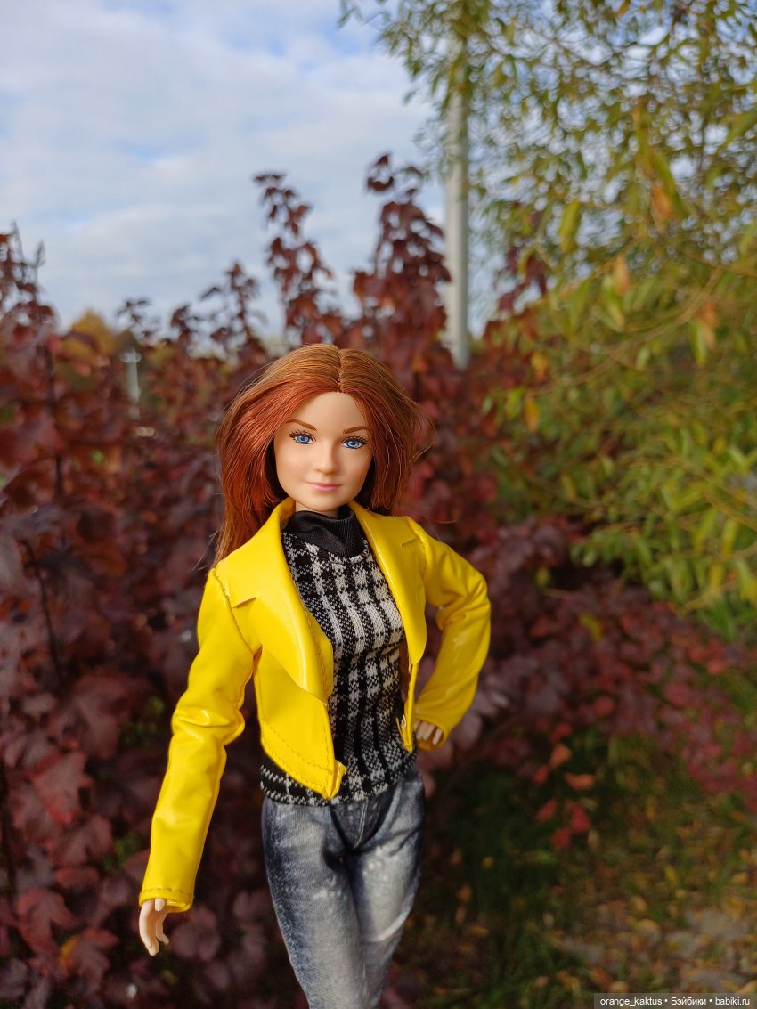 Женя и прогулка в октябре