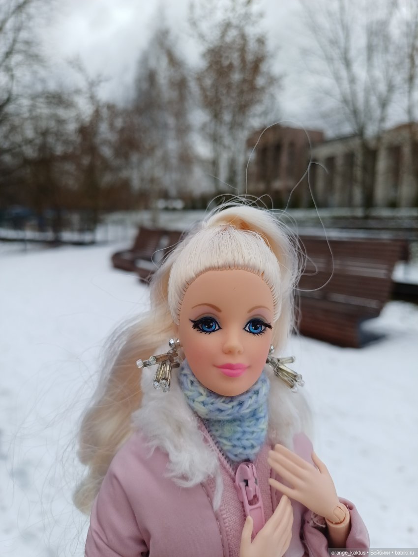 Первая снежная прогулка — Куклы Barbie (Барби): Looks (фото 4)