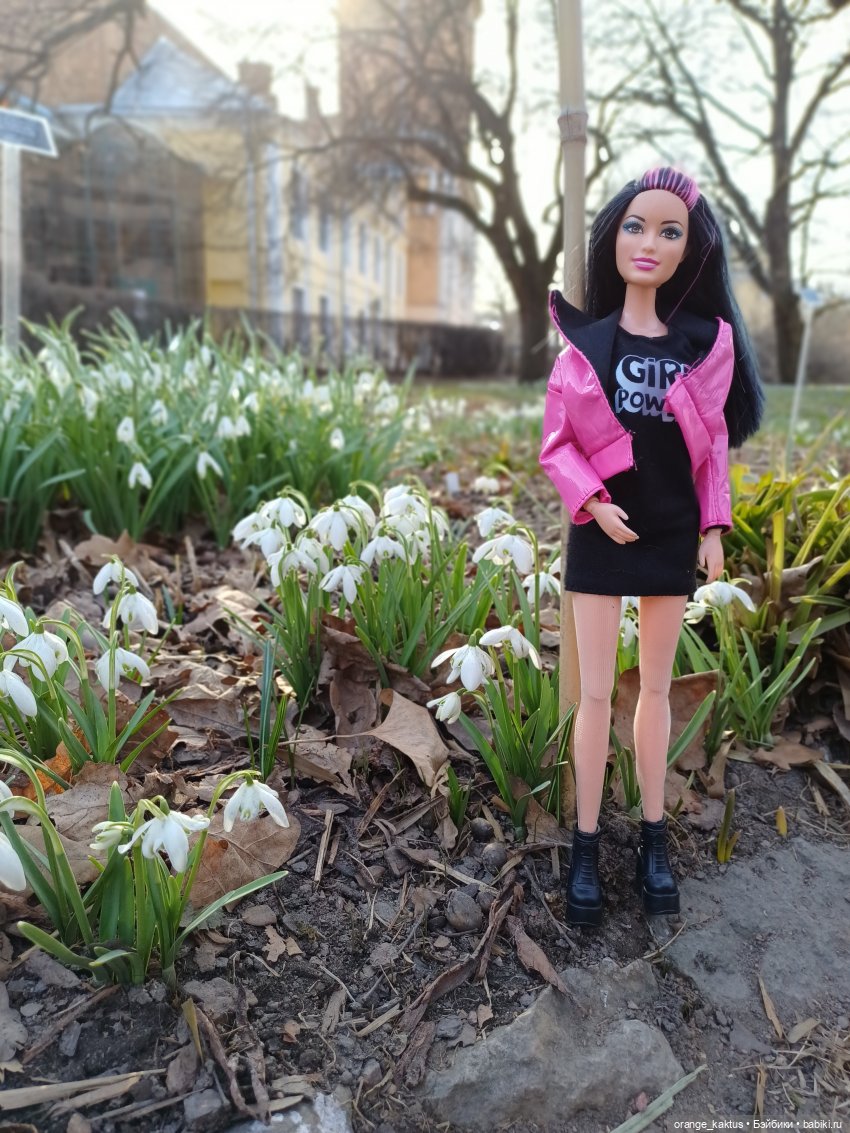 Новенькая и первая прогулка | Бэйбики Новенькая и первая прогулка