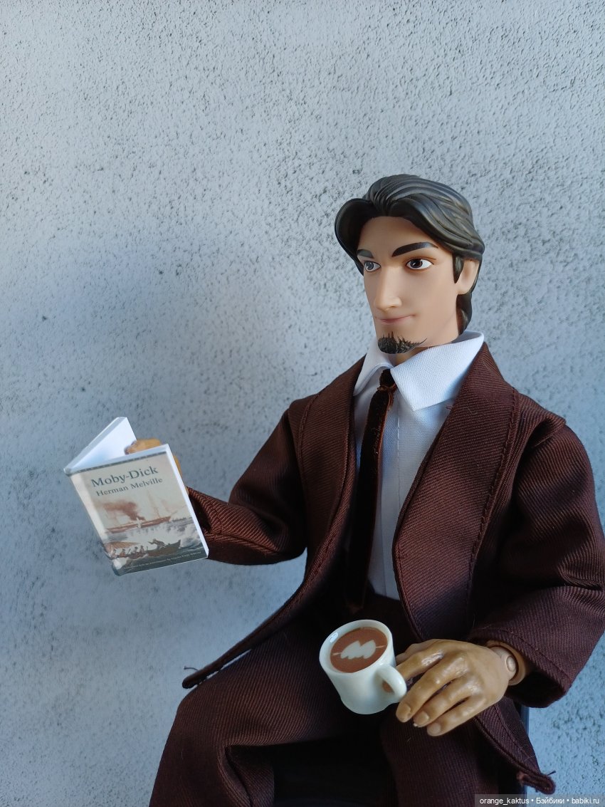 Офисный работник Арчил — Куклы Disney Animators и Принцессы Диснея: Disney Store