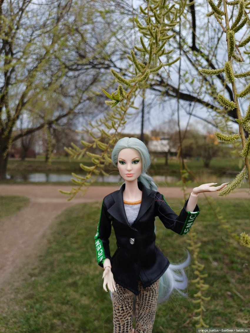 Барби Императрица драконов