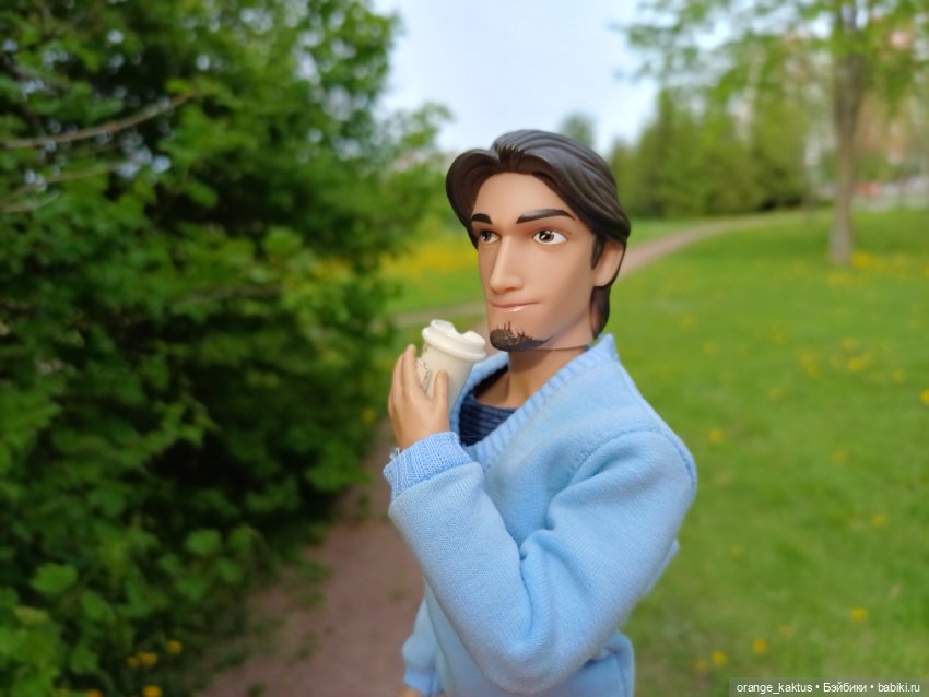 Первая прогулка Арчила — Куклы Disney Animators и Принцессы Диснея: Disney Store (фото 8)