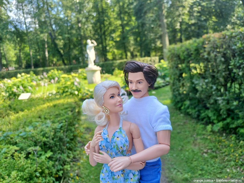 В Павловске — Куклы Барби