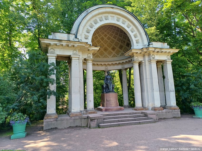 В Павловске — Куклы Барби (фото 9)