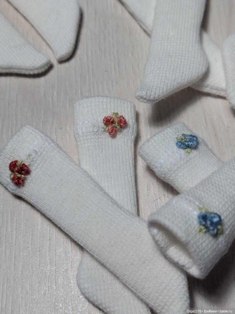 Чулочки — Одежда и обувь для кукол своими руками: фото (фото 4)