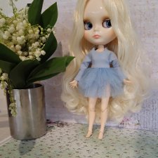 Такие маленькие ножки, они совсем не ходят по дорожке...