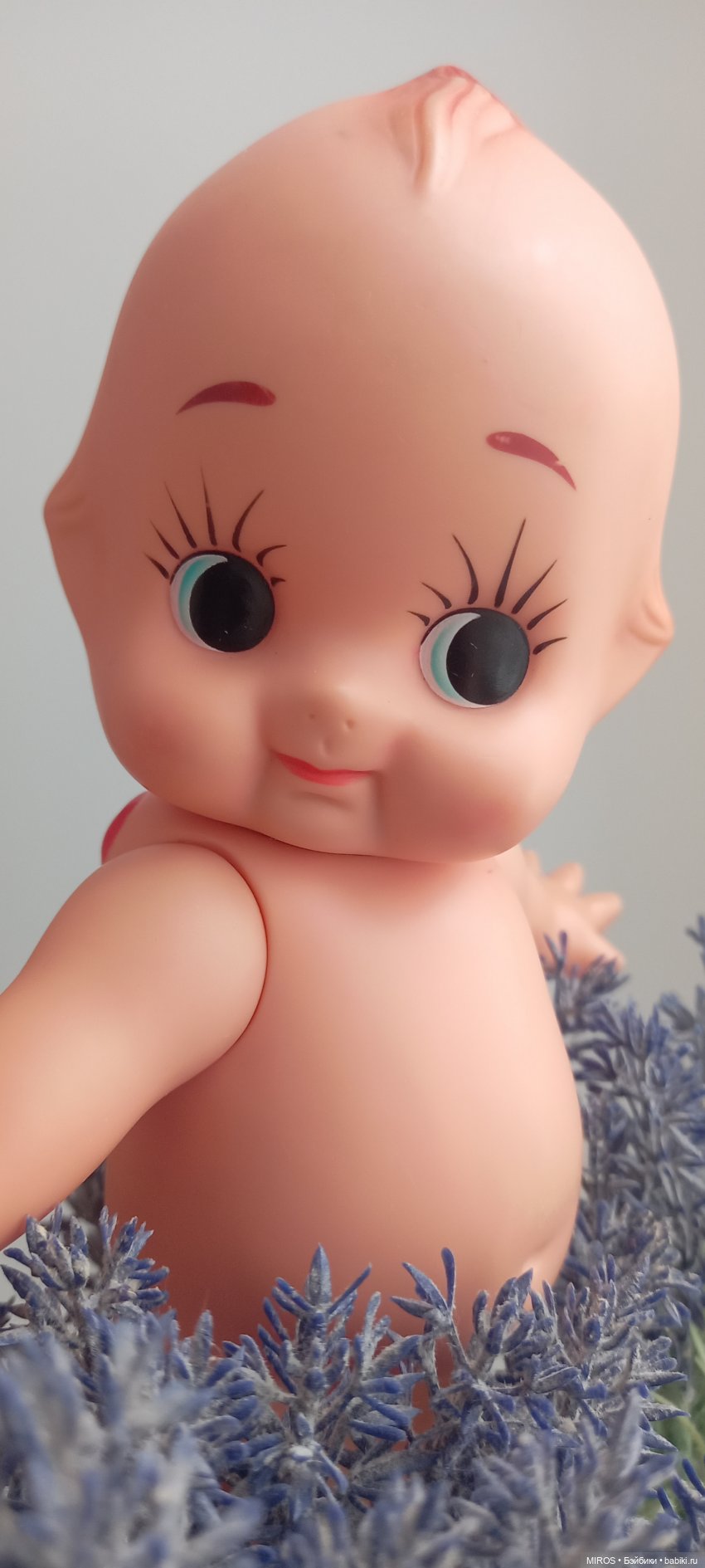 Кьюпи с иероглифическим клеймом Ⓒキューピー株式会社