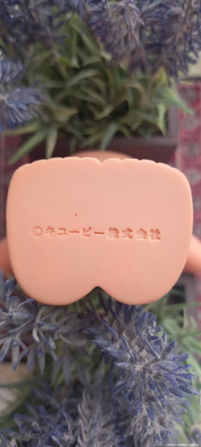 Кьюпи с иероглифическим клеймом Ⓒキューピー株式会社