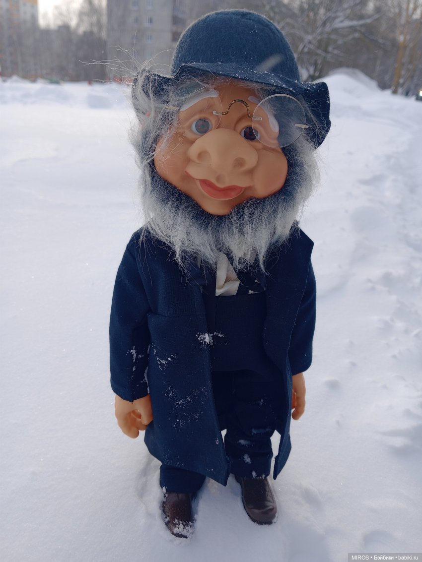 Деды прибывают💫 — Зарубежные винтажные куклы (Европа