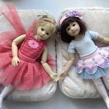 Котёнок встречает сестричку. Кейти и Роми ♥️