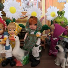 Детские обязанности и забавы в новостной ленте Тридесятого царства.