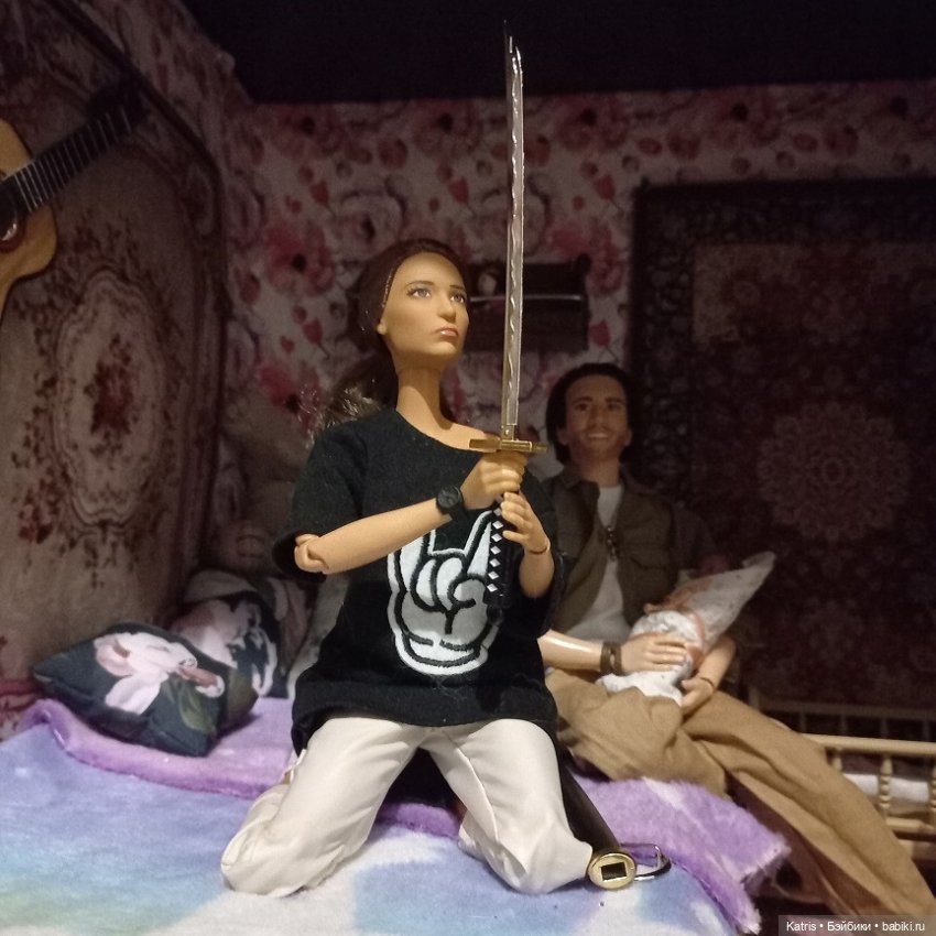 Топоры и одна сабелька — Авторские украшения и аксессуары для кукол: фото (фото 9)