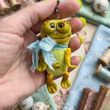 Лягушонок- брелок \ подвес в смешанной технике
