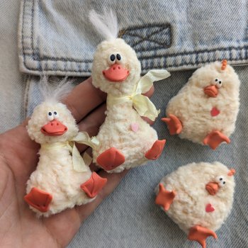 Утята. Брошки