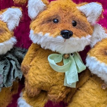 Лисята. Брошки.