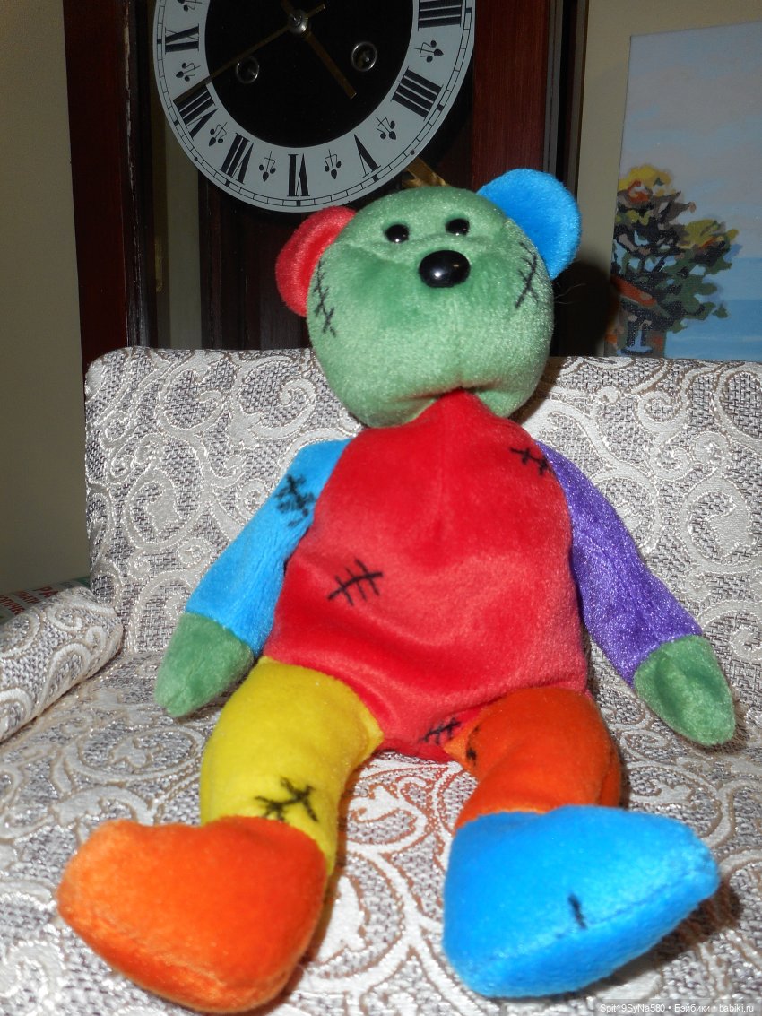 Моя любимка.Он коллекционный из Америки.Выпуск 2001 года