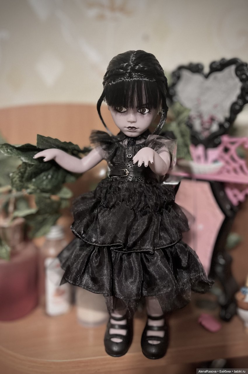 Living Dead Dolls Wednesday/Уэнсдей/Венсдей (фото 3)