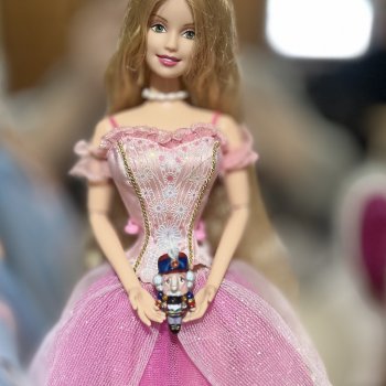 Щелкунчик для барби Клары