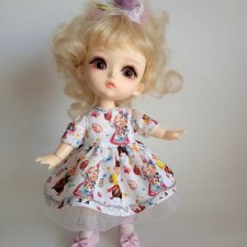 Нарядное платье к Пасхе на куклу формата Лати