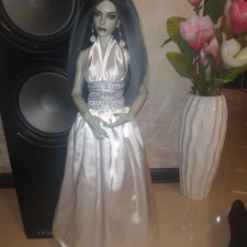 Раффина в новом наряде