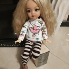 Новый свитерок для моей малышки