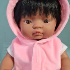 Miniland латиноамериканская девочка