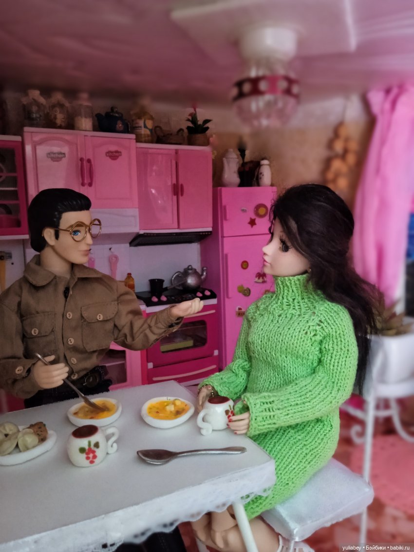 Кукловск. Один день с Региной и Артуром