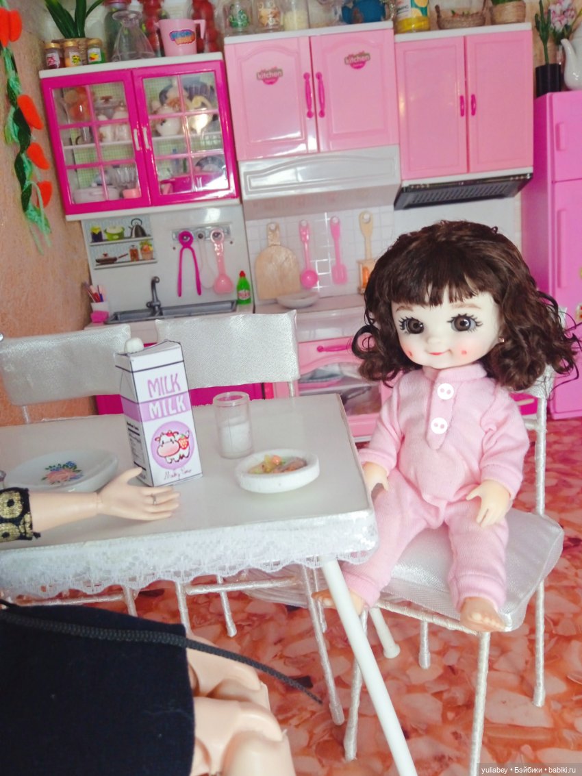 Куклогорск. Накормить Дашку (фото 10)