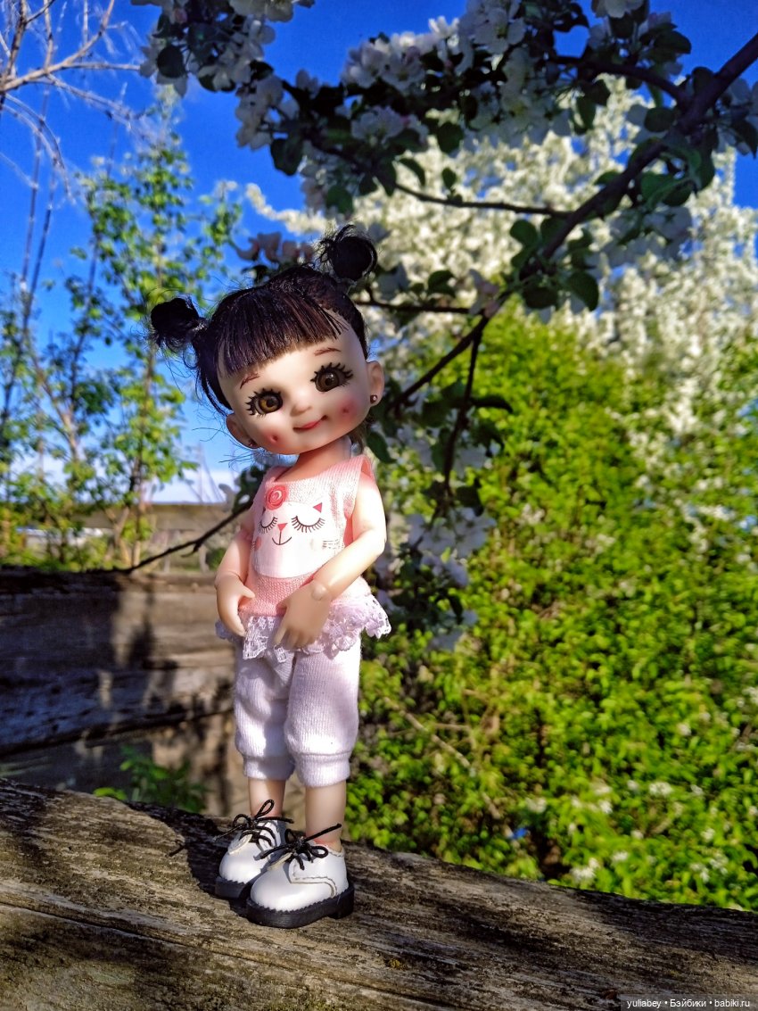 Куклогорск. Девочка и цветы 🌼 (фото 2)