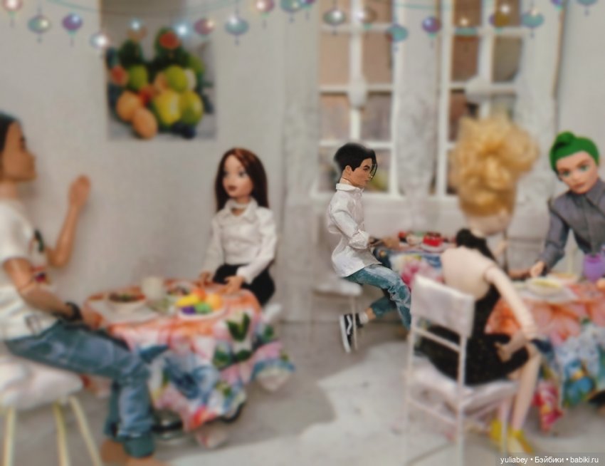 Куклогорск. А не пойти-ли нам в ресторан